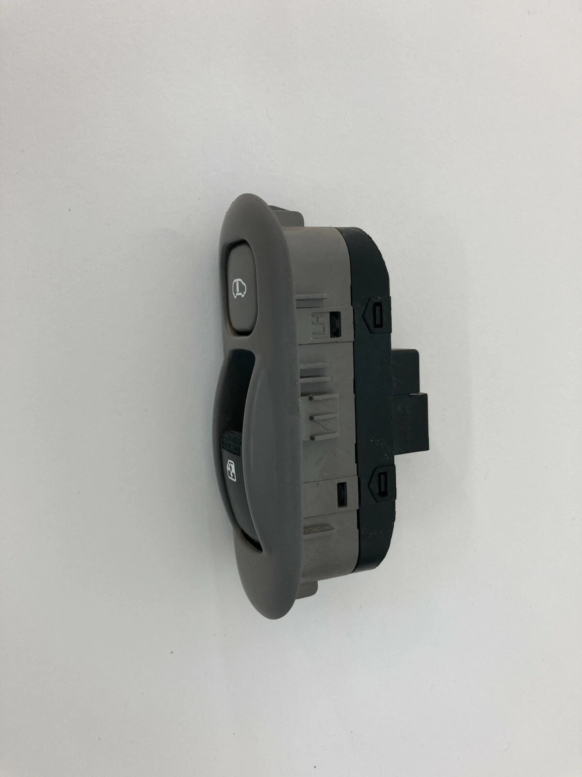 2007 2008 HYUNDAI ENTOURAGE REAR WINDOW CONTROL SWITCH BUTTON 202006138 OEM