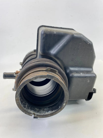 02 03 LEXUS ES300 04-06 ES330 AIR INTAKE RESONATOR BOX DUCT TUBE 17893-20070 OEM