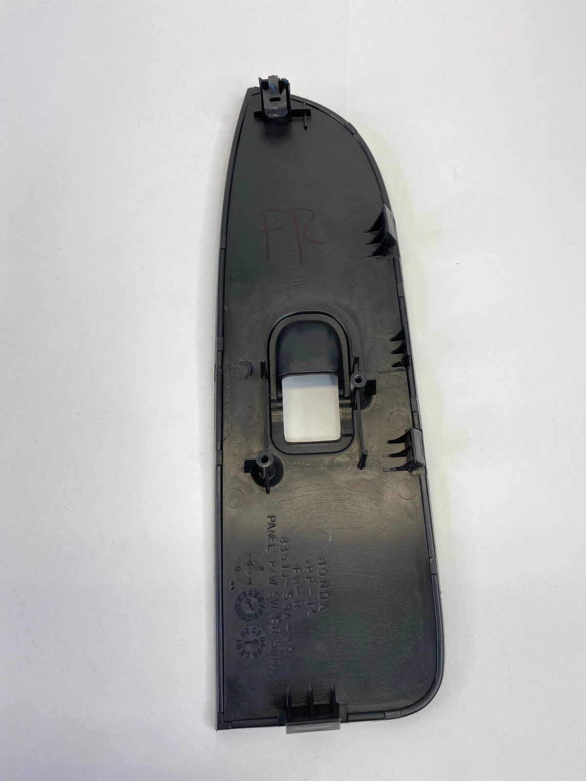 2002-2006 HONDA CR-V CRV FRONT RIGHT PASSENGER WINDOW SWITCH BEZEL TRIM COVER