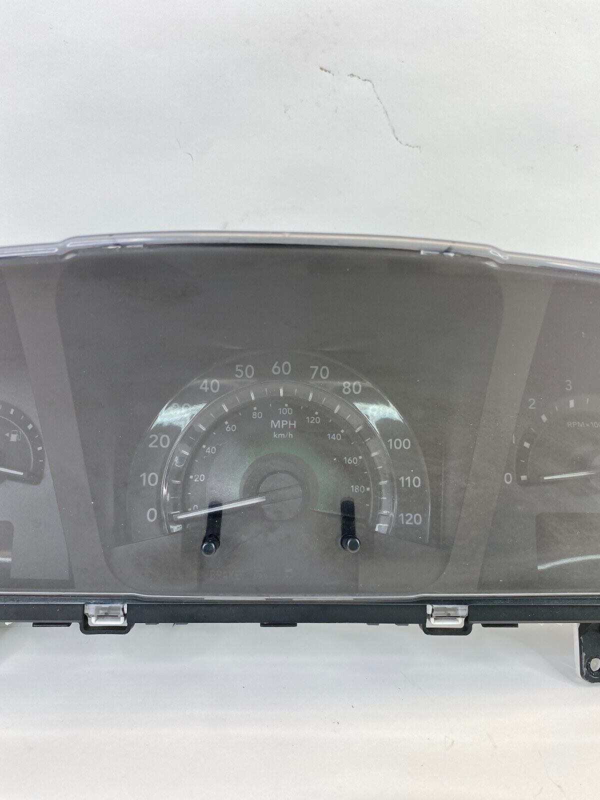 2009 Dodge Journey Instrument Cluster Speedometer Gauges 184K Miles 05172539AD