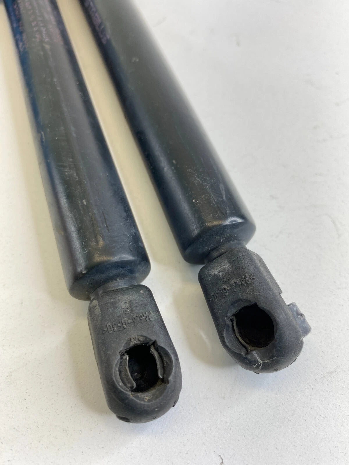 2001-2006 ACURA MDX TAILGATE LIFTGATE LIFT SUPPORT SHOCK STRUT PAIR SET OEM