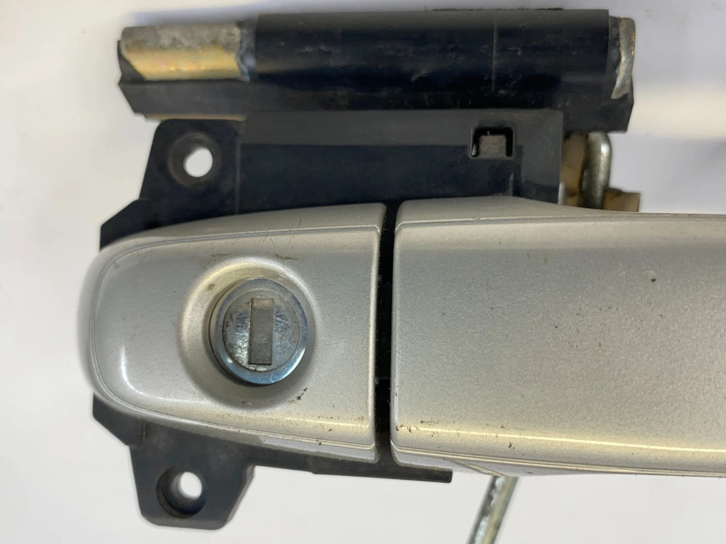 2004-2010 TOYOTA SIENNA FRONT RIGHT PASSENGER SIDE EXTERIOR DOOR HANDLE ASSY OEM