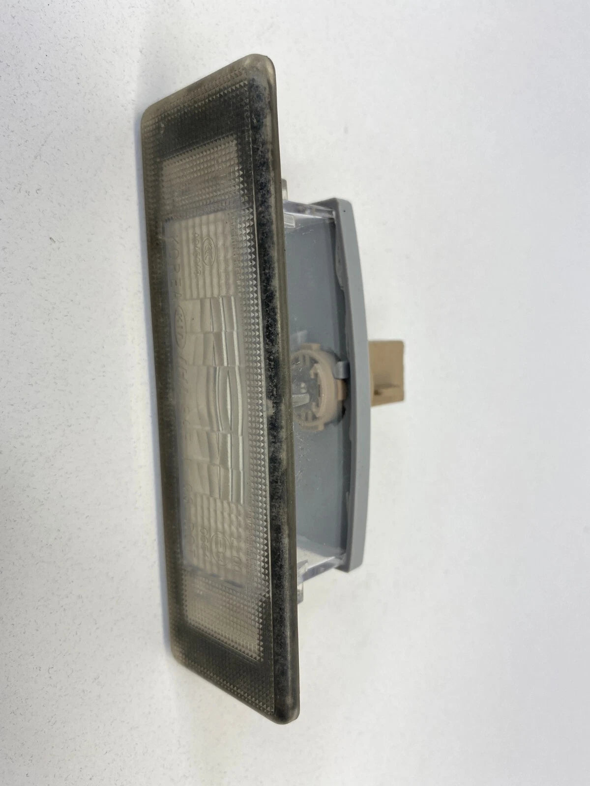 2015-2017 HYUNDAI SONATA SEDAN REAR TRUNK LICENSE PLATE LIGHT LAMP 92501-2G0