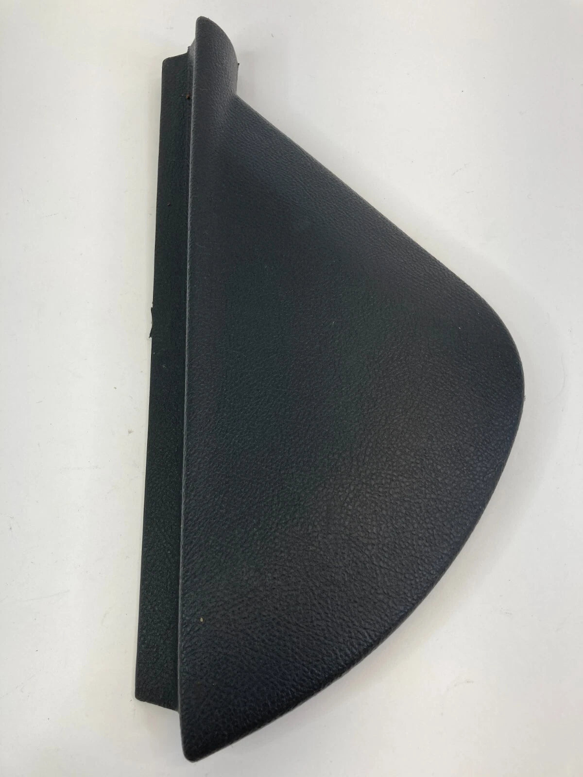 2005-2010 PONTIAC G6 SEDAN DASH PANEL RIGHT SIDE END CAP COVER TRIM 15258632 OEM