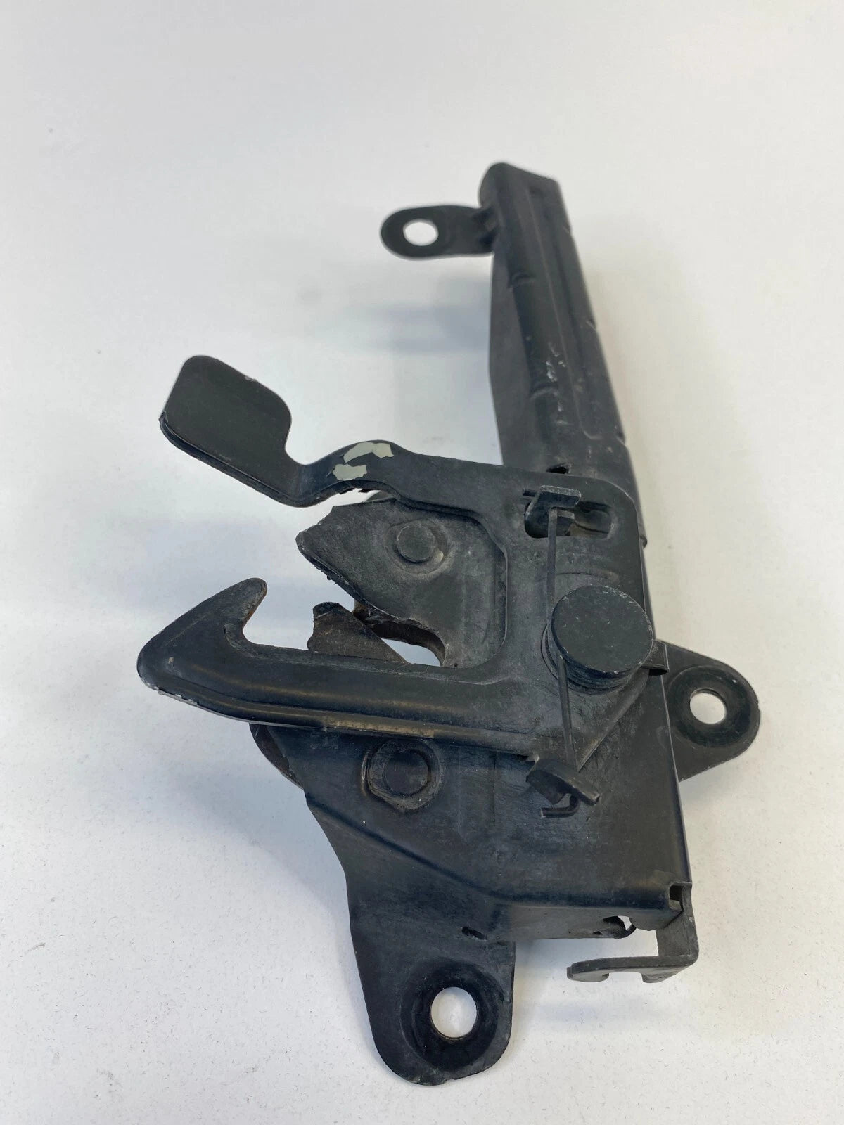 10 11 12 13 KIA FORTE SEDAN FRONT HOOD LOCK LATCH RELEASE ASSEMBLY OEM