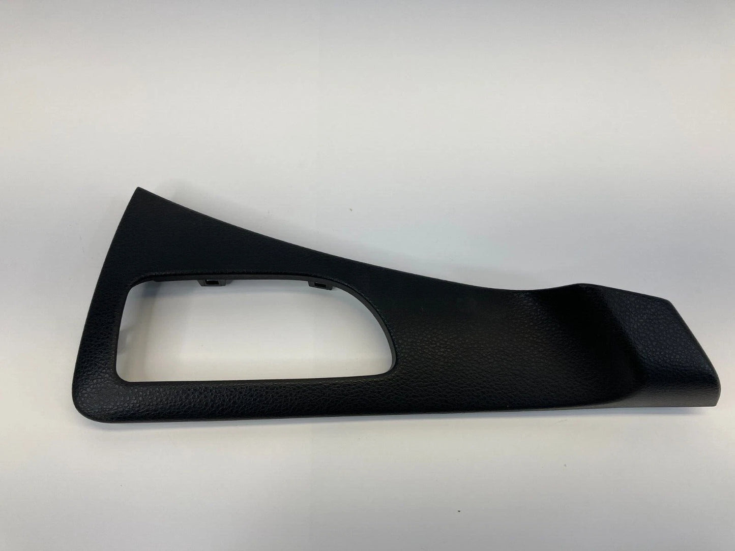 2006 2007 NISSAN MURANO FRONT RIGHT PASSENGER SIDE INNER DOOR HANDLE TRIM BEZEL