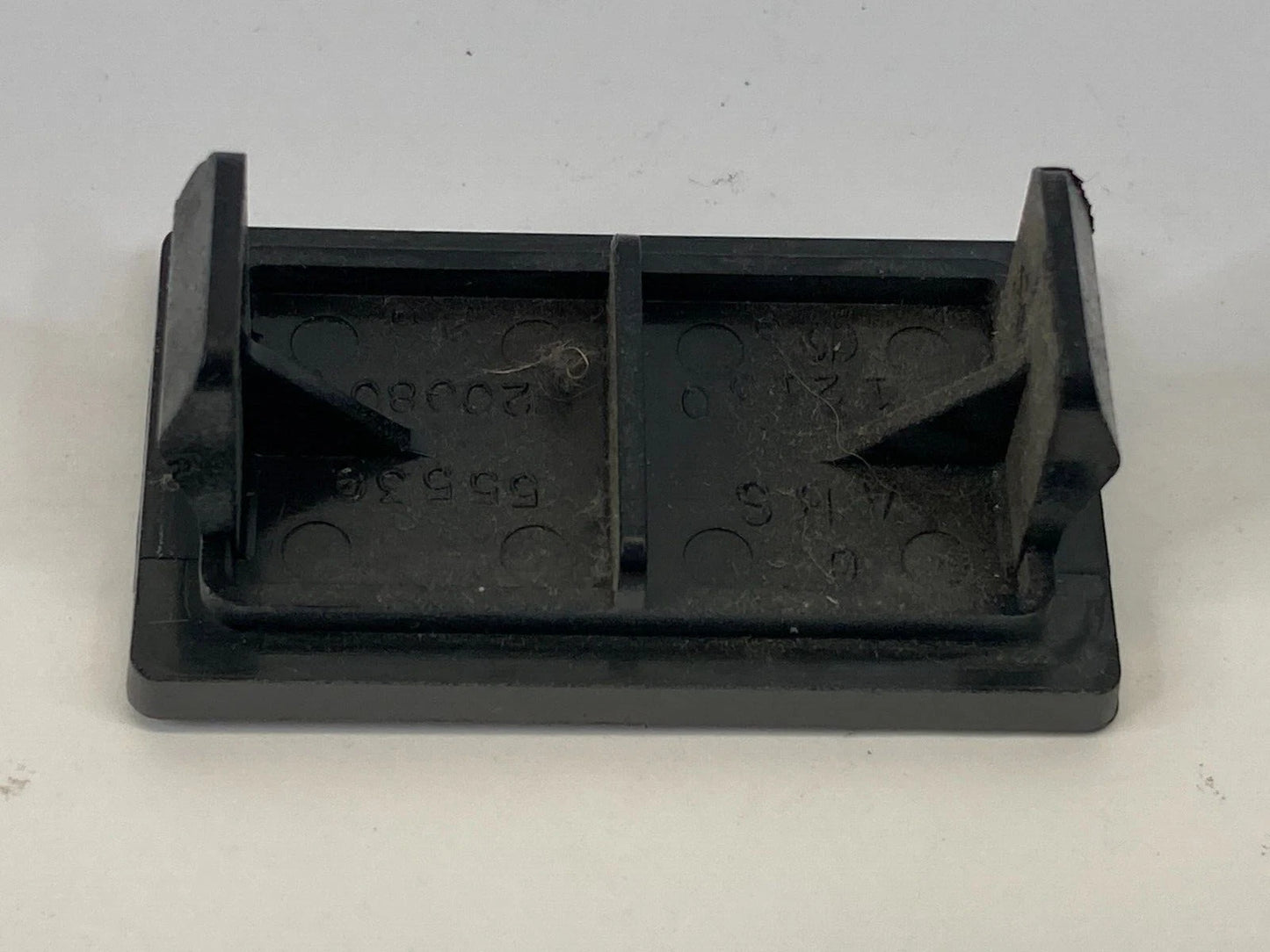1997-2006 TOYOTA CAMRY INSTRUMENT PANEL SWITCH HOLE FILLER COVER CAP 5553920080