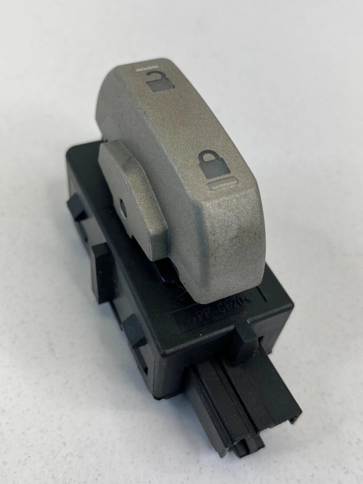 2007-2009 LINCOLN MKZ FRONT RIGHT DOOR LOCK SWITCH CONTROL 6H6T-14963-ACW OEM
