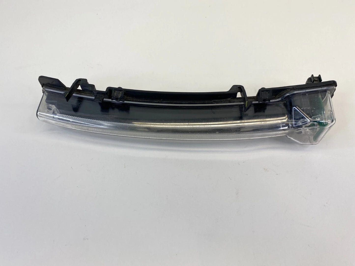 10-19 FORD TAURUS FRONT LEFT DRIVER SIDE PARK TURN SIGNAL LIGHT AG13-13B221-AB