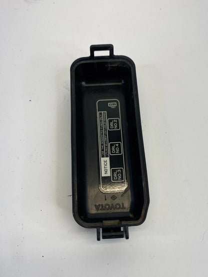 1999-2003 LEXUS RX300 UNDER HOOD ENGINE RELAY FUSE BOX OEM 90987-04002