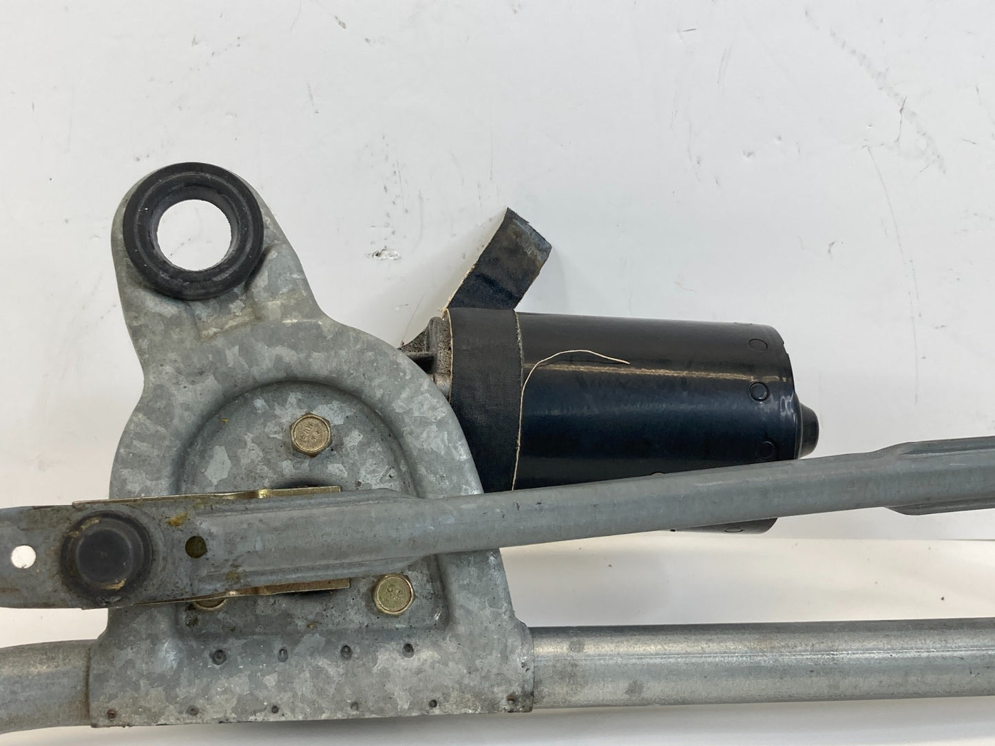 1999 2000 BMW 323i 01-05 325i Front Windshield Wiper Motor w/ Linkage OEM