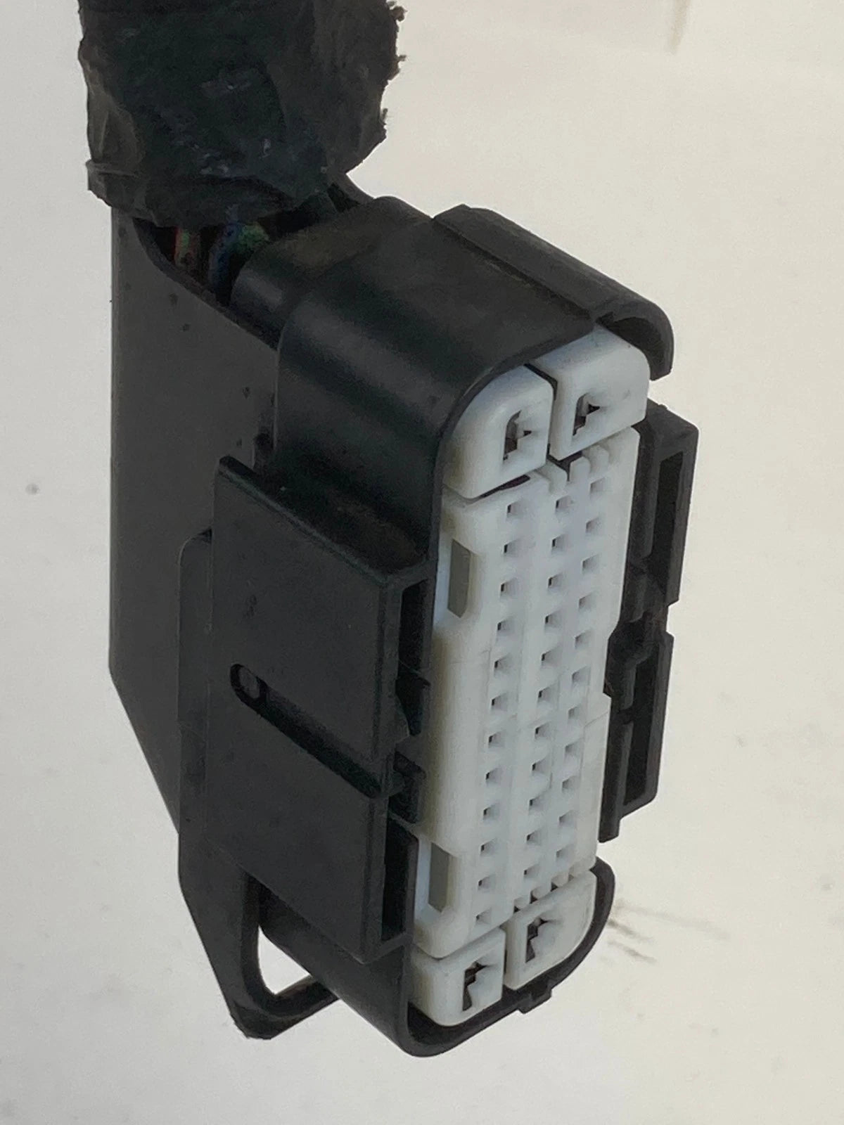 2007 2008 FORD F-150 5.4L AT ABS PUMP ANTI LOCK BRAKE CABLE PLUG CONNECTOR OEM