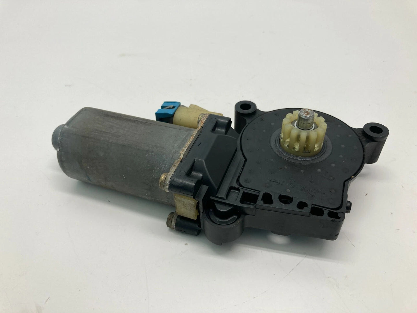 2000-2005 CHEVROLET IMPALA REAR LEFT SIDE DOOR WINDOW MOTOR ASSEMBLY 6004PA1019