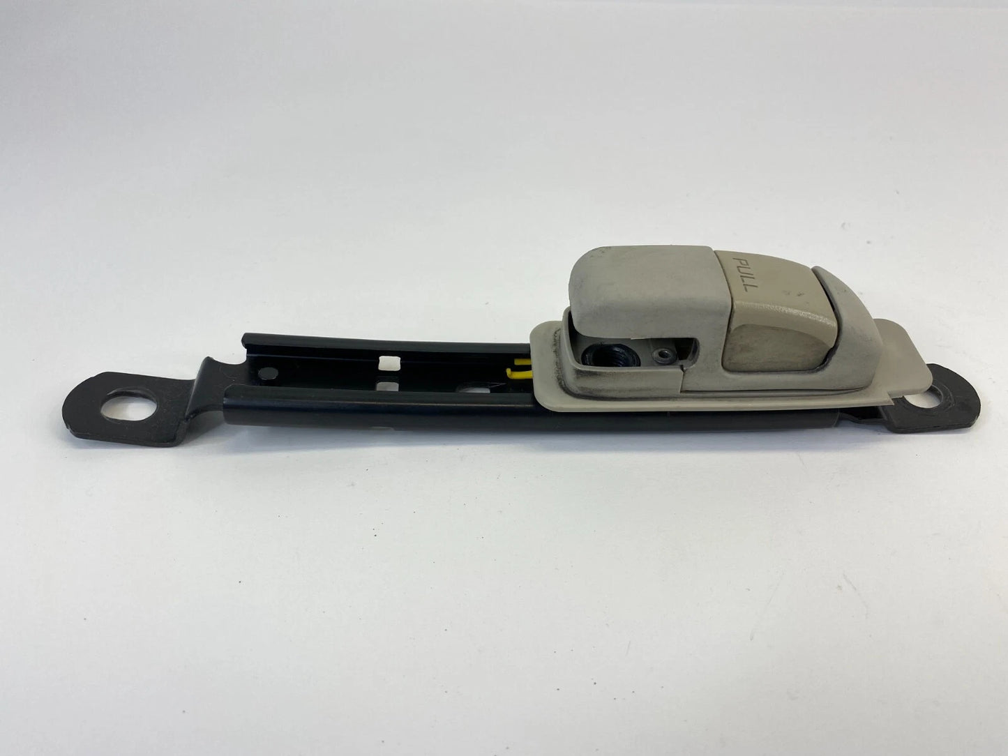 2007-2010 NISSAN SENTRA FRONT LEFT DRIVER SIDE SEAT BELT HEIGHT ADJUSTER OEM