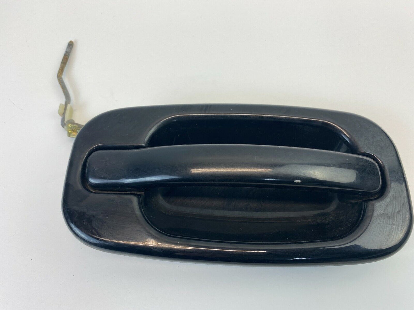 2000-2006 Chevrolet Tahoe GMC Yukon Rear Right Exterior Door Handle 15029900 OEM