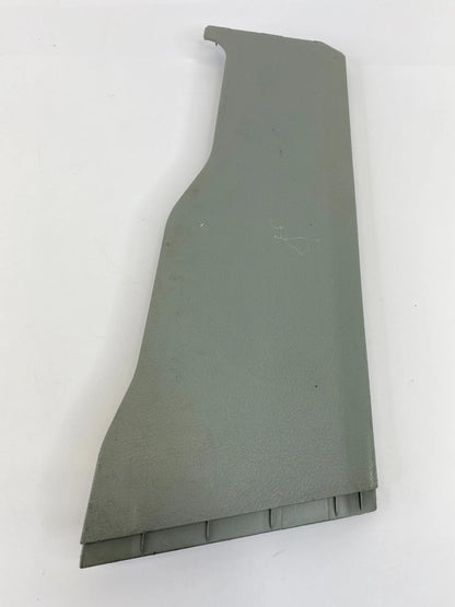 05-10 HONDA ODYSSEY FRONT RIGHT SEAT RISER OUTER COVER CAP TRIM 81116-SHJ-A010