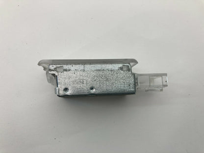 2007-2018 VW VOLKSWAGEN JETTA SEDAN INNER WARNING LIGHT GLOVE BOX LAMP 7L0947415