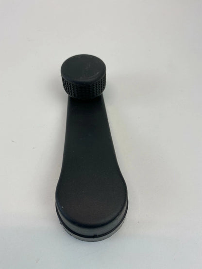 98-02 VOLKSWAGEN NEW BEETLE FRONT LEFT RIGHT MANUAL WINDOW CRANK HANDLE UNIT OEM