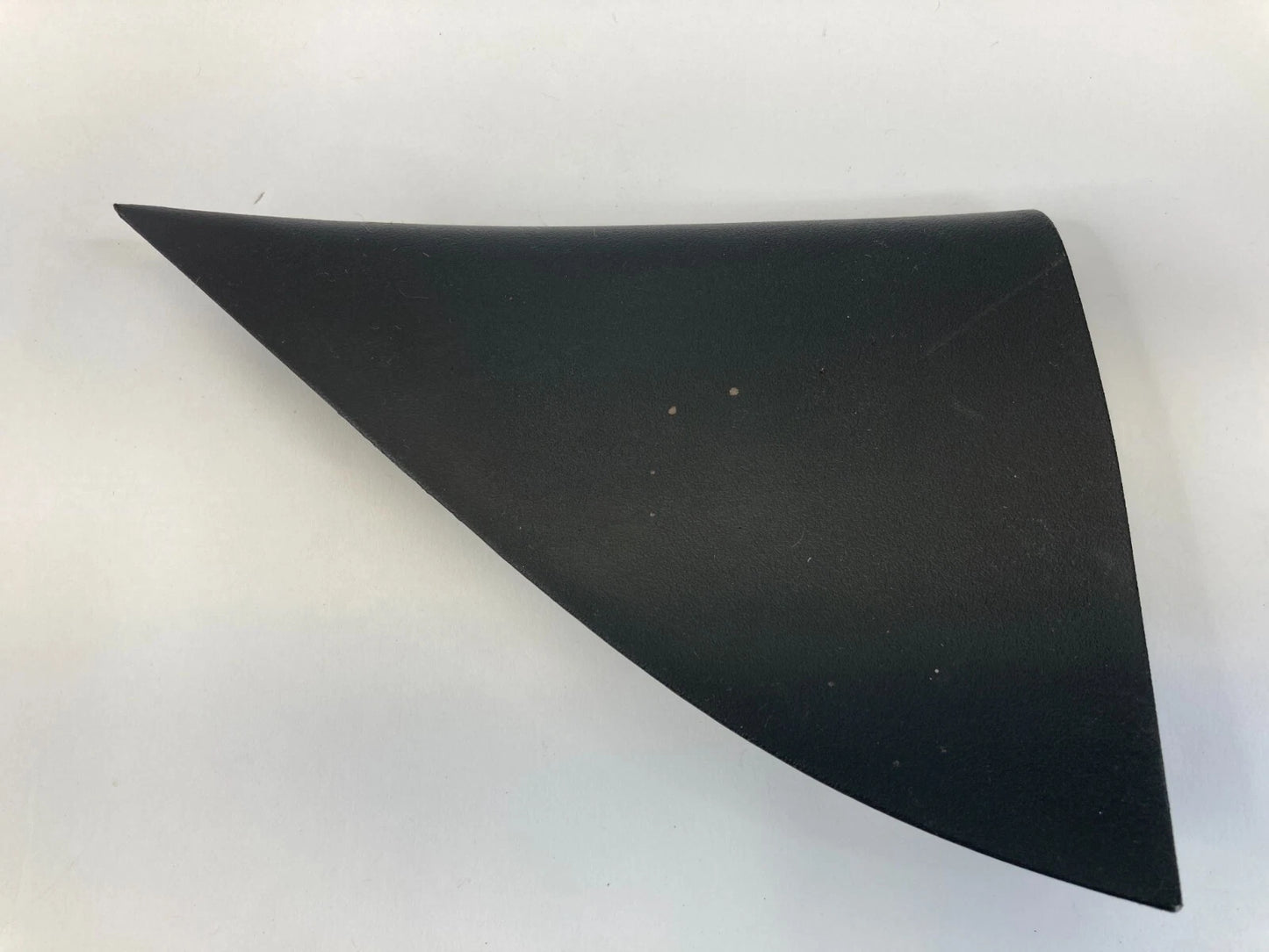 1996-2000 HYUNDAI ELANTRA FRONT RIGHT DOOR INNER MIRROR COVER TRIM 87660-29010