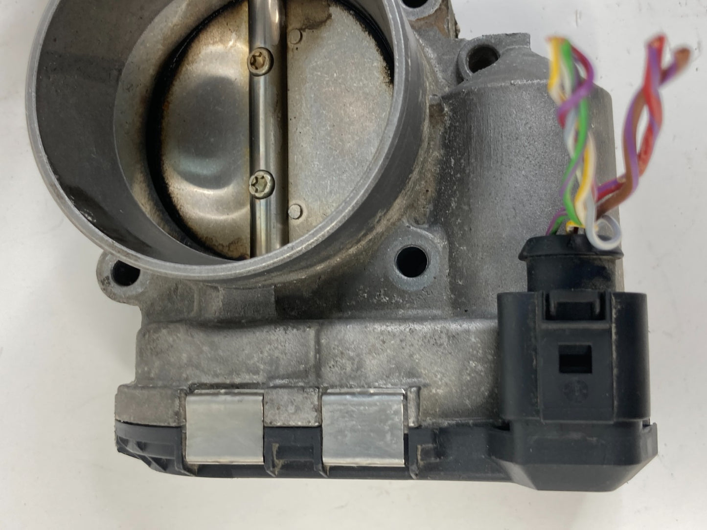 2000-2004 Audi A6 Quattro 2.0L L4 Throttle Body Throttle Valve Assembly OEM