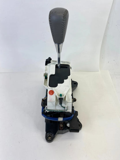 2005-2007 TOYOTA AVALON AUTOMATIC FLOOR GEAR SHIFTER LEVER HANDLE ASSEMBLY OEM