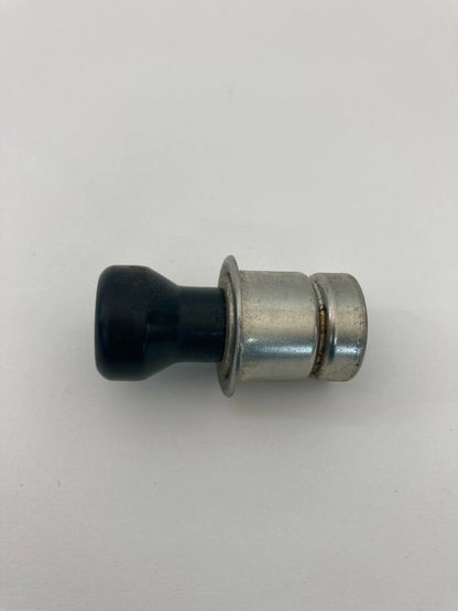 1999 00 01 02 03 2004 SUZUKI VITARA DASH CENTER CIGARETTE LIGHTER POWER OUTLET