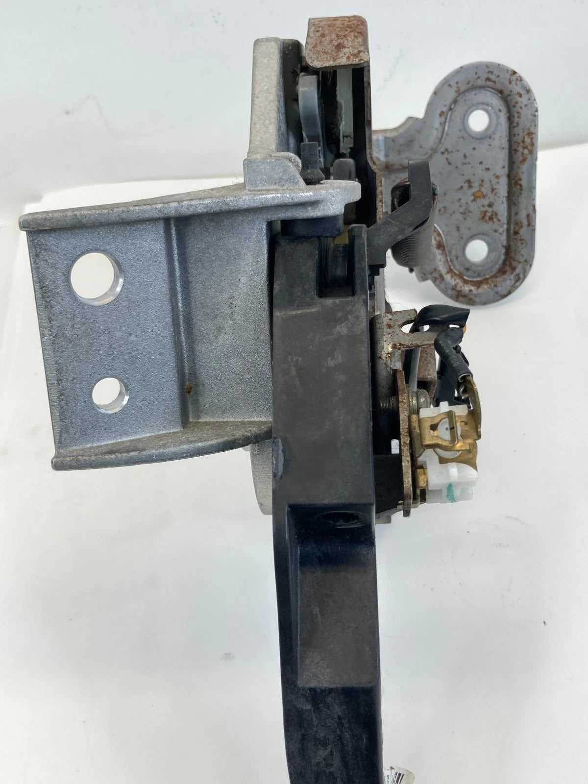 2015-2019 HYUNDAI SONATA PARKING BRAKE FOOT PEDAL CONTROL ASSEMBLY OEM