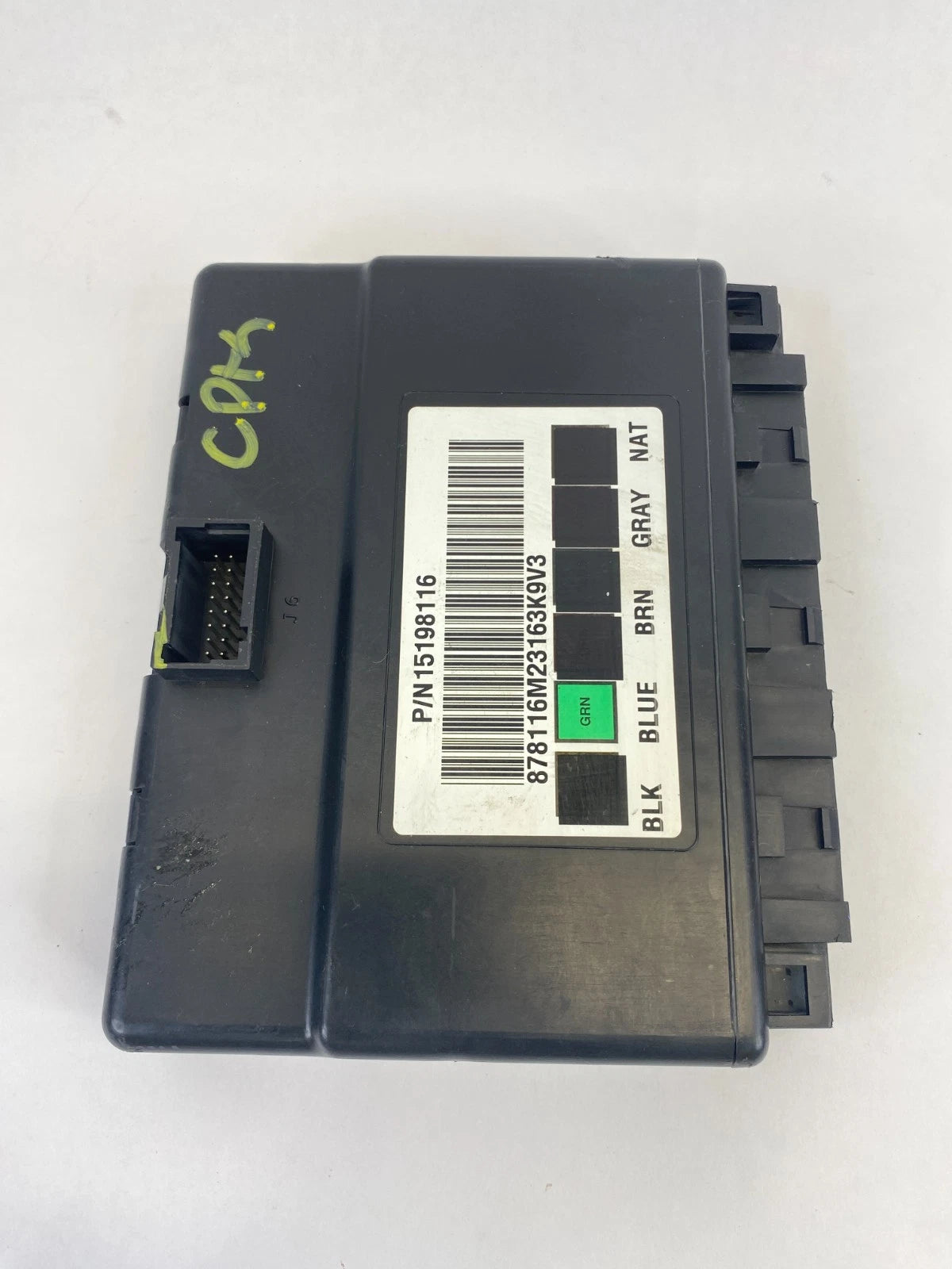 2003-2006 CHEVROLET TAHOE YUKON BODY CONTROL MODULE BCM BCU 15198116 OEM