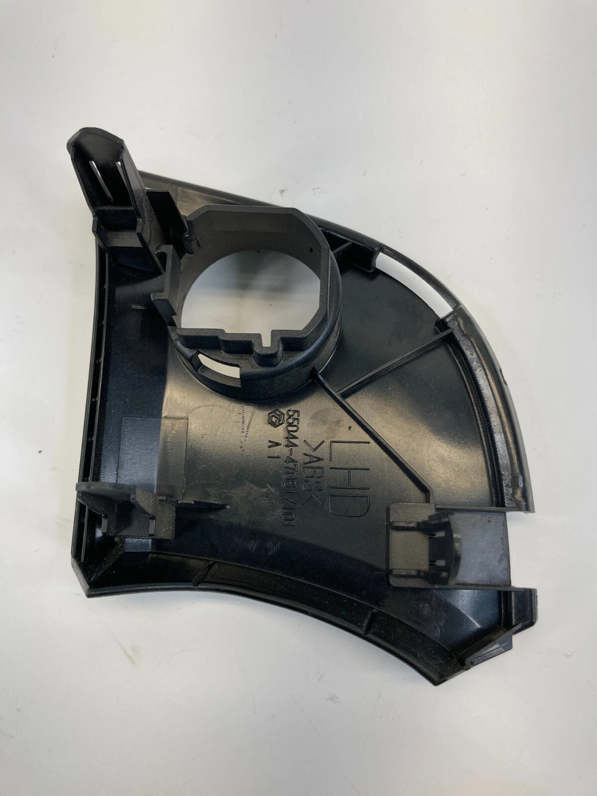 10-15 TOYOTA PRIUS DASH IGNITION START BUTTON SWITCH COVER BEZEL 55044-47061 OEM