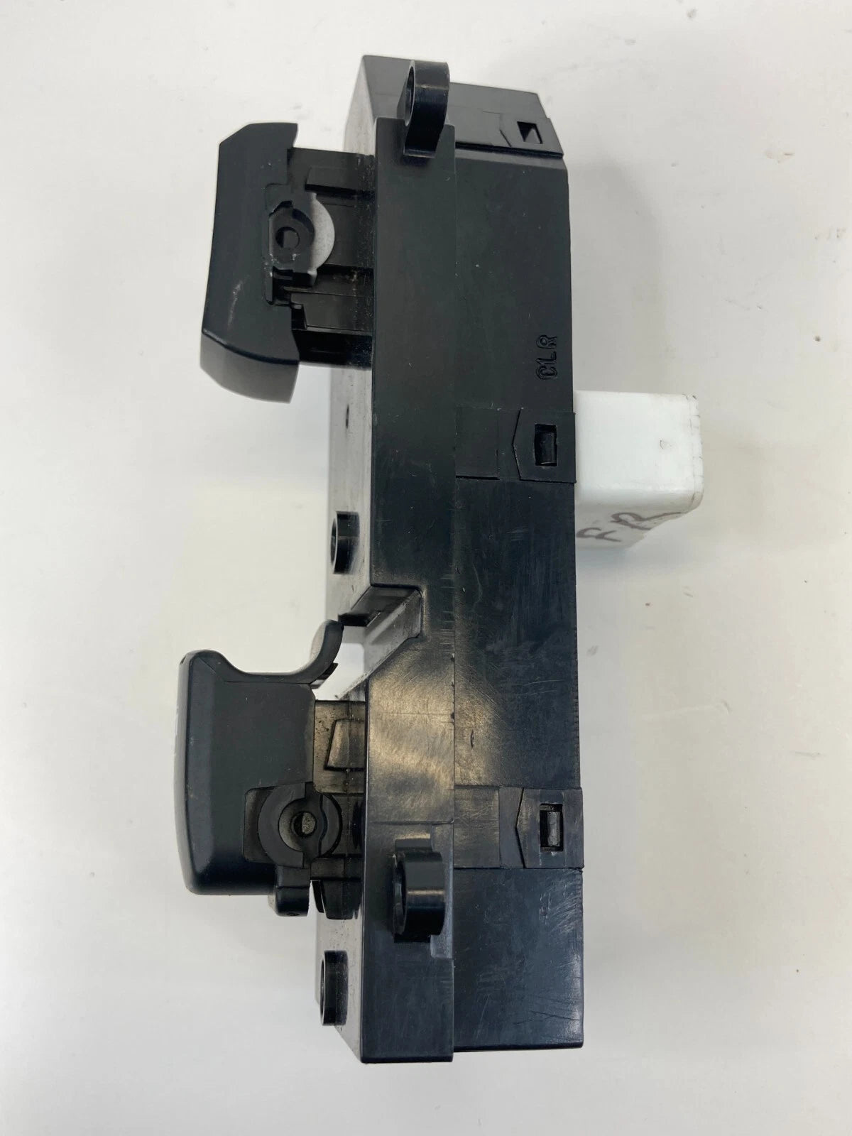 2007-2009 HYUNDAI SANTA FE FRONT RIGHT DOOR POWER WINDOW LOCK SWITCH OEM FACTORY