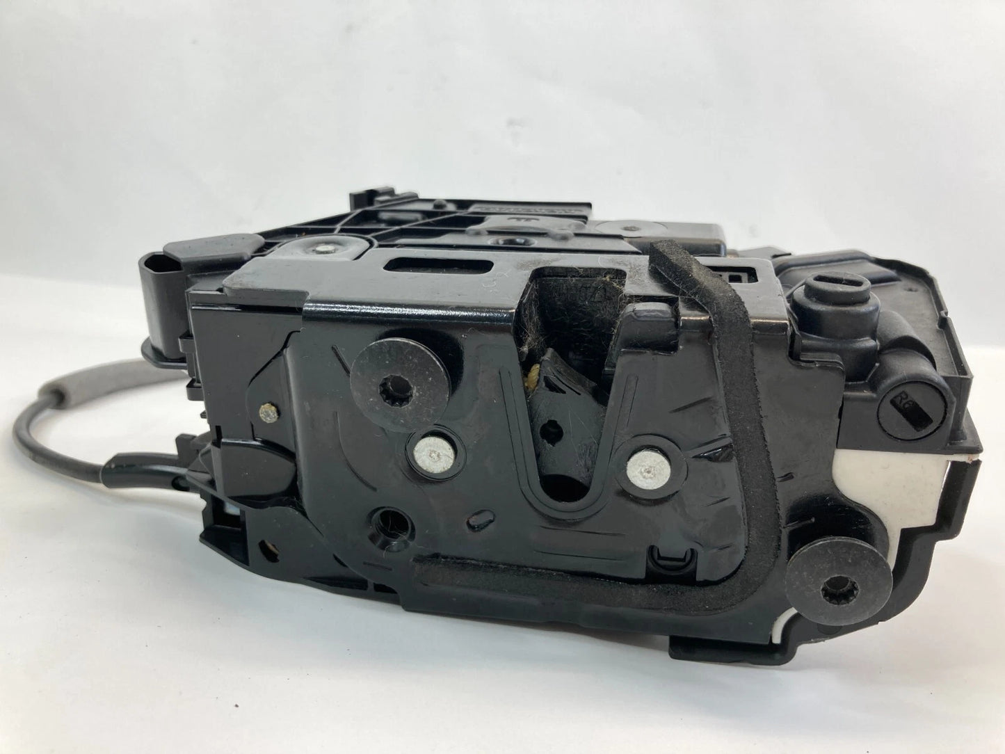 2009-2012 VOLKSWAGEN TIGUAN REAR RIGHT SIDE DOOR LOCK LATCH ACTUATOR 5N0839016E