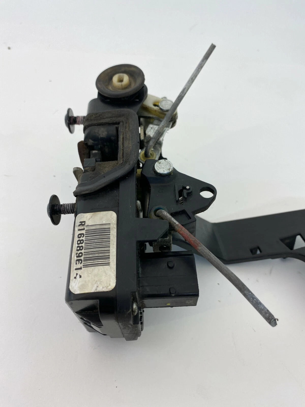 2005-2009 CHEVROLET EQUINOX REAR RIGHT DOOR LOCK LATCH ACTUATOR R16889614 OEM