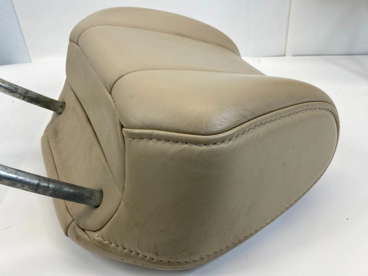 2010-2013 ACURA MDX FRONT HEADRESTS HEAD RESTS DRIVER PASSENGER OEM