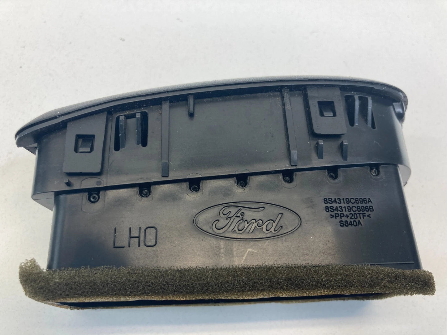 08-11 FORD FOCUS LEFT DRIVER SIDE DASH A/C AIR VENT DUCT OUTLET 8S4319C696A OEM
