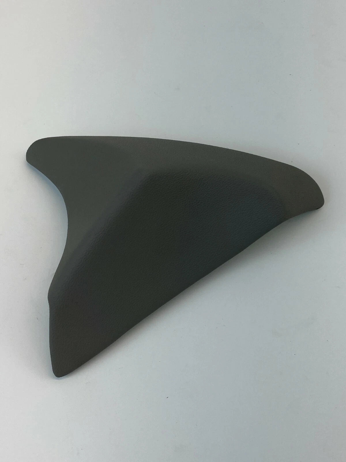 2011-2015 CHEVROLET CRUZE FRONT LEFT DRIVER SIDE INSTRUMENT PANEL MOLDING TRIM