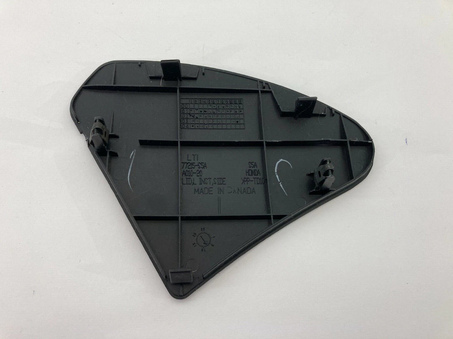 2001-2005 HONDA CIVIC SEDAN DASH LEFT SIDE COVER TRIM PANEL 77215-S5A-A010-20