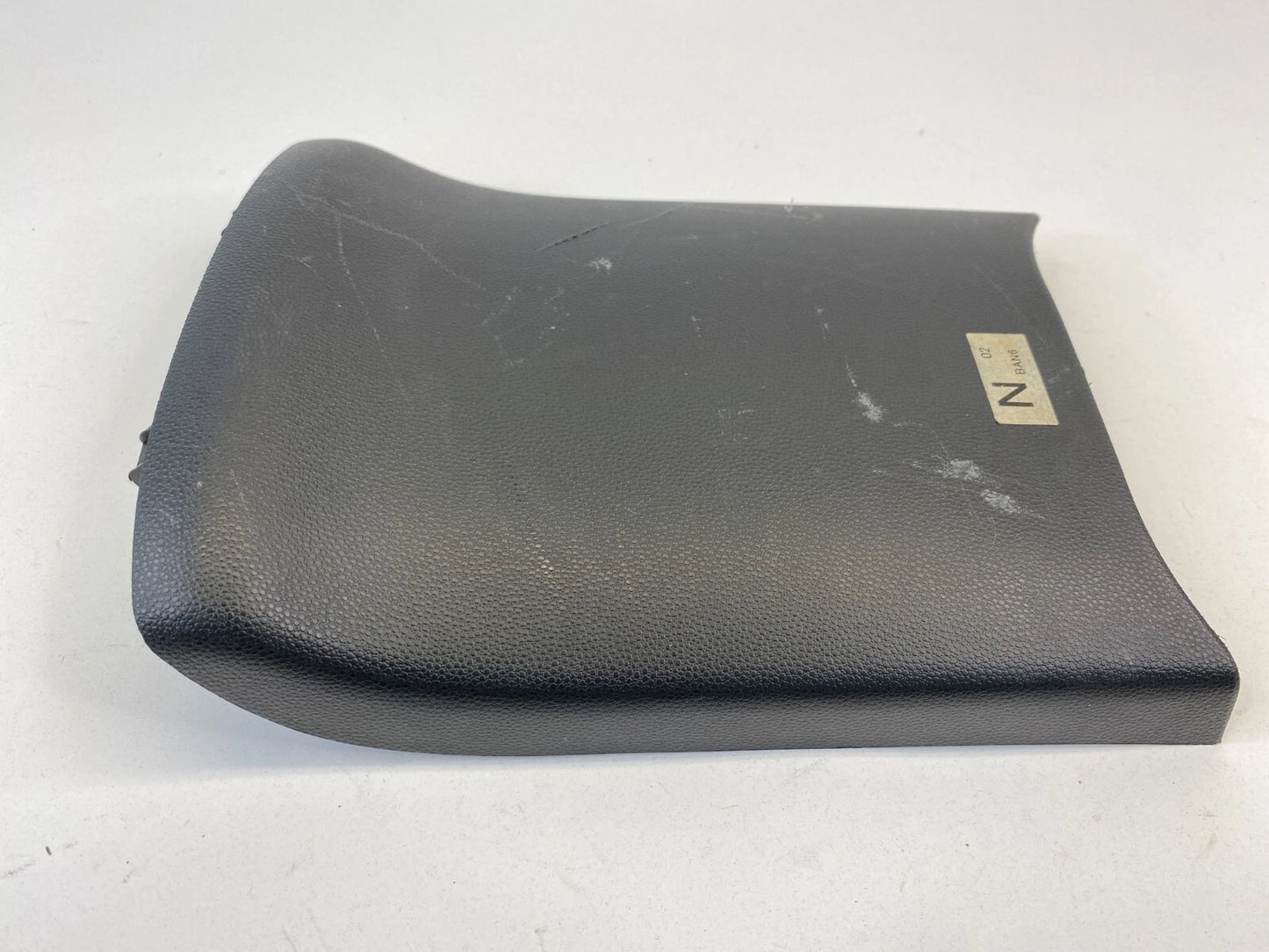 2004-2009 MAZDA 3 MAZDA3 I REAR CENTER CONSOLE LID CAP TRIM COVER B32H64471 OEM