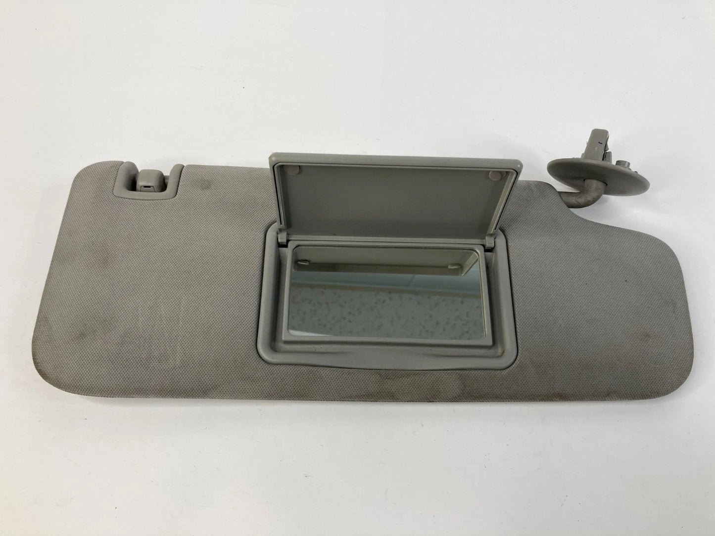 2008-2012 CHEVROLET MALIBU PASSENGER SIDE SUNVISOR RIGHT SUN VISOR SHADE