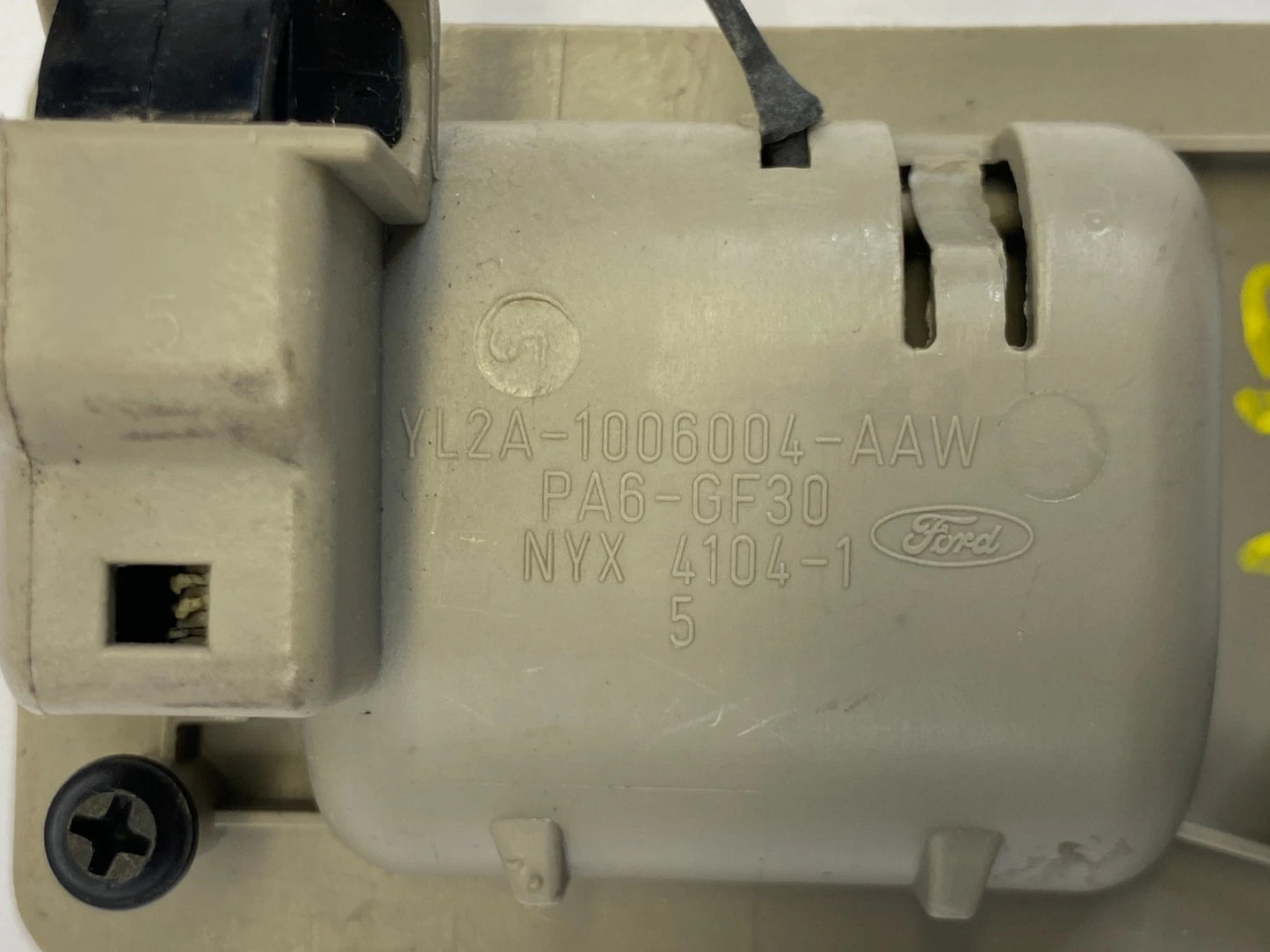 2008-2012 FORD ESCAPE MARINER GLOVE BOX LATCH HANDLE LOCK YL2A-1006004-AAW OEM