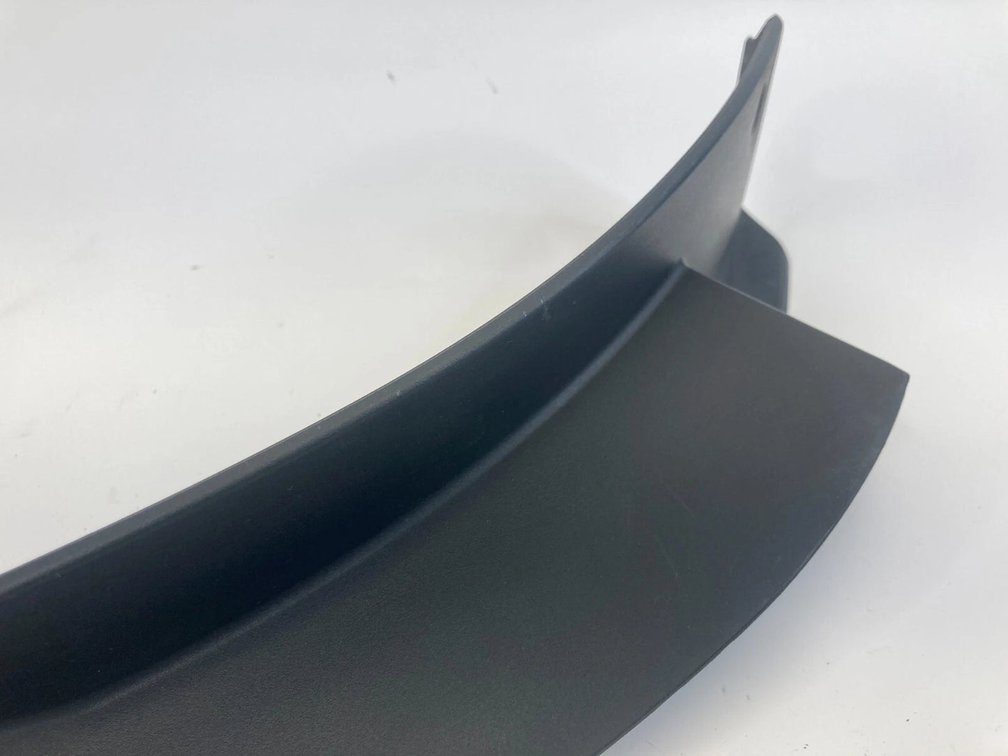 2004-2006 LEXUS RX330 RIGHT PASSENGER LIFTGATE STOPPER COVER 64457-0E010 OEM