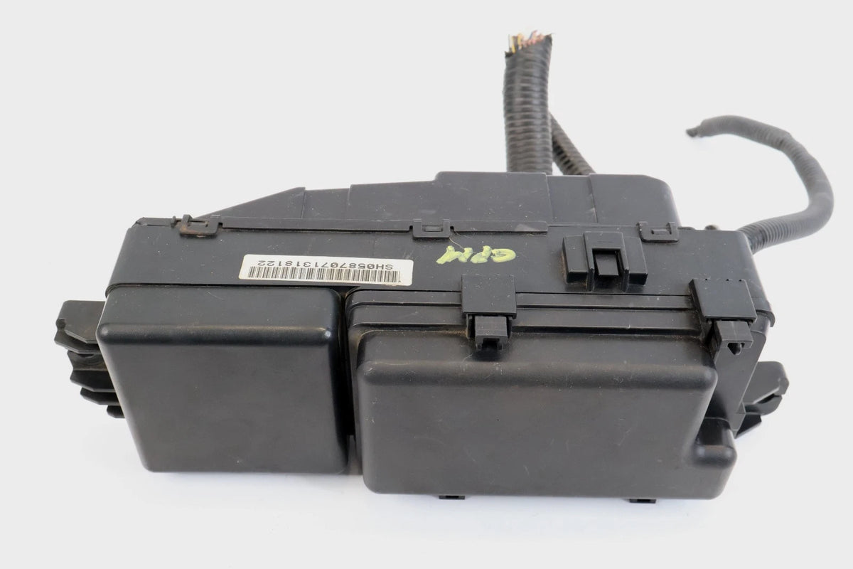 2007 2008 ACURA TL TYPE-S BASE ENGINE FUSE RELAY BOX BLOCK WITH FUSES RELAYS OEM