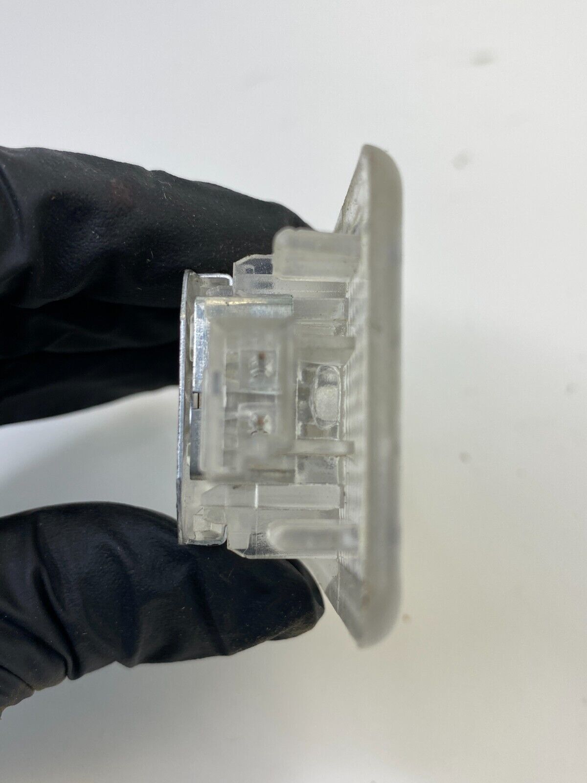 2003-2012 Land Rover Range Rover Inner Footwell Courtesy Light Lamp 63318-360588