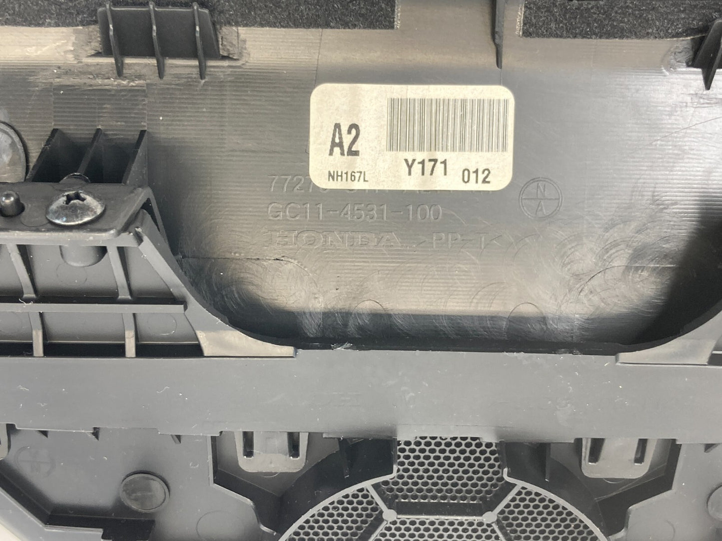 2010-2012 Acura RDX Front Center Upper Dash Speaker Trim Cover 77270-STK OEM