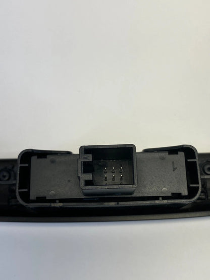 2013-2017 VW VOLKSWAGEN CC CENTER DASH RADIO BEZEL COVER TRIM 3AA-858-069-H OEM