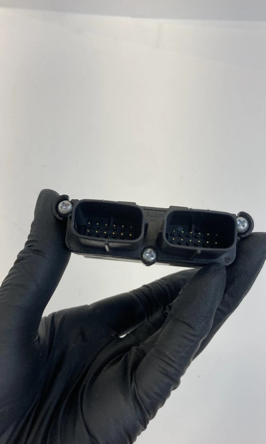 2006-2009 TOYOTA PRIUS FRONT SEAT OCCUPANT OCCUPANCY MODULE 482811-10131 OEM