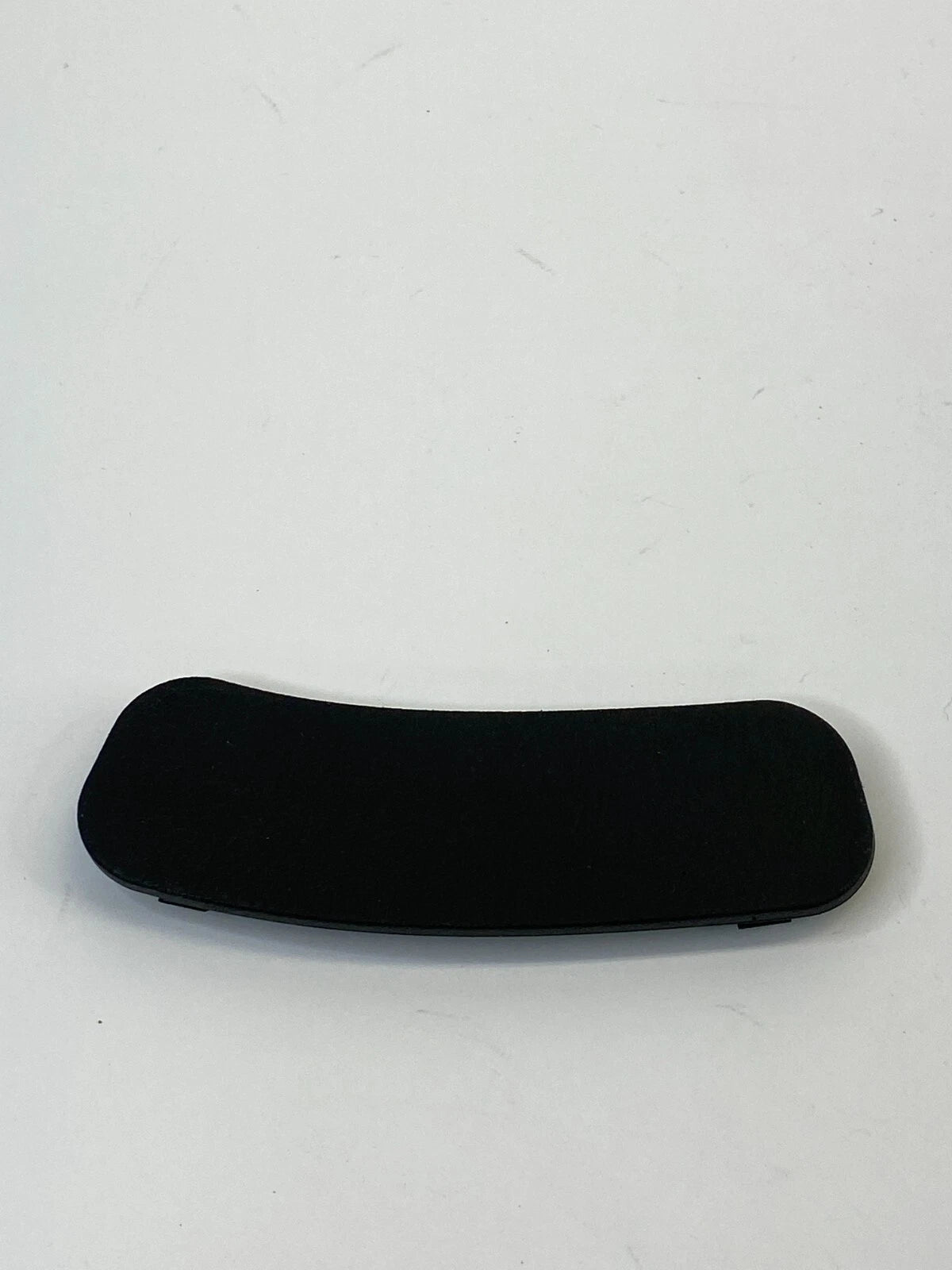 2009-2011 CHEVROLET AVEO FRONT RIGHT PASSENGER SIDE DOOR ACCESS COVER TRIM PANEL