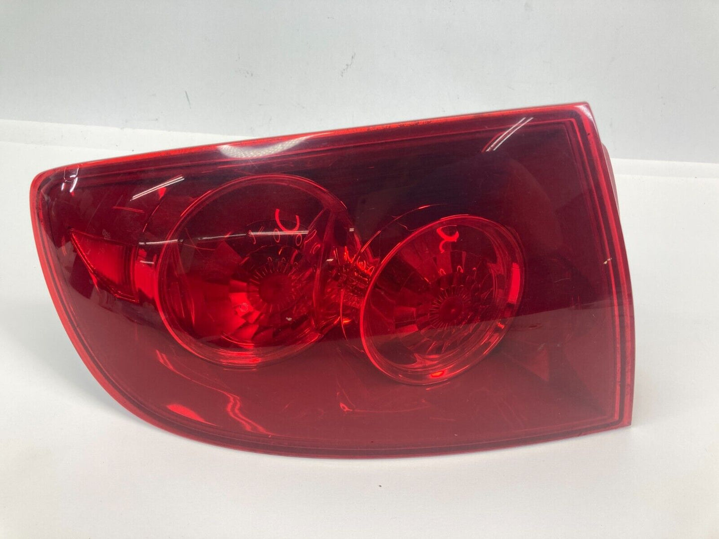 2004-2006 Mazda 3 Mazda3 Sedan Rear Left Driver Side Tail Light Taillight Outer