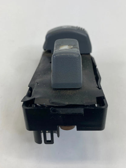 1995-2000 TAHOE YUKON FRONT RIGHT PASSENGER DOOR LOCK & WINDOW SWITCH J12M-8015