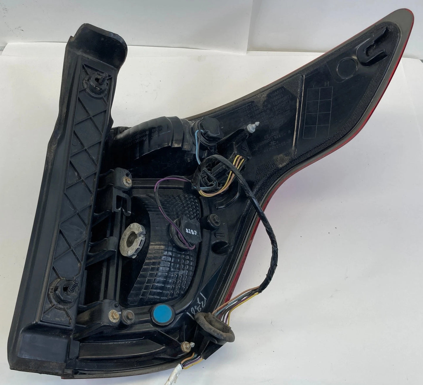 11-15 FORD EXPLORER 13-15 INTERCEPTOR UTILITY LEFT DRIVER TAIL LIGHT TAILLIGHT