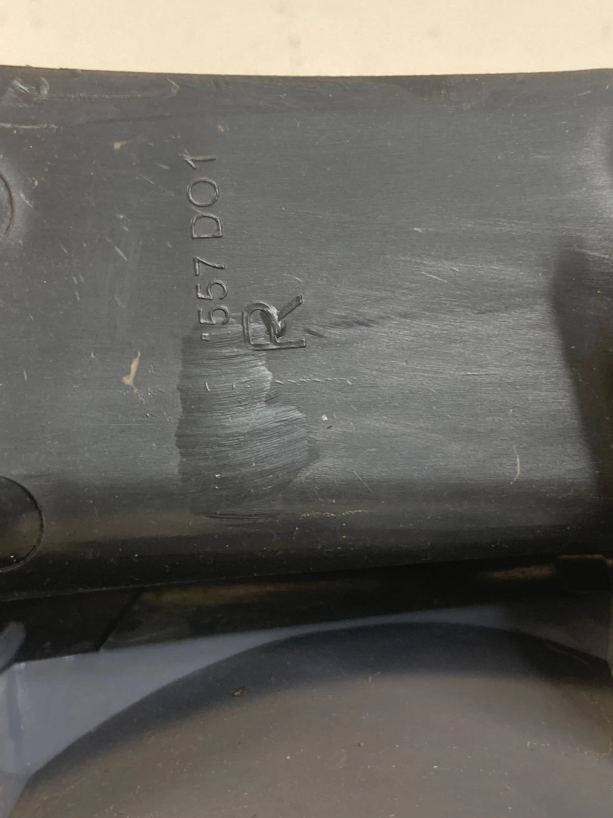 2007-2012 GMC ACADIA REAR RIGHT SIDE TAIL LIGHT OUTER TAILLIGHT LAMP OEM